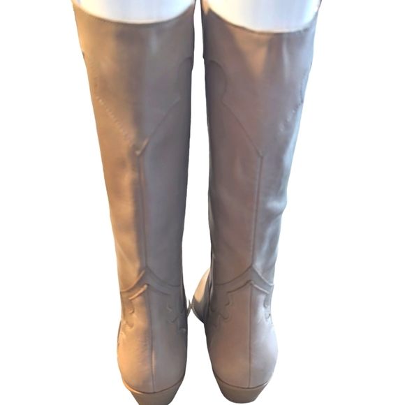 Marc Fisher Hilaria Pointed Toe Western Taupe Boot ...Size 9 - Picture 6 of 9